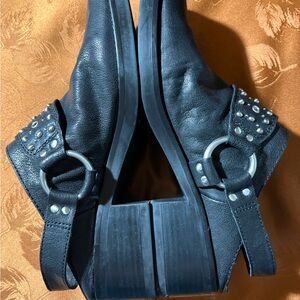 Lucky Brand studded leather sling back clogs